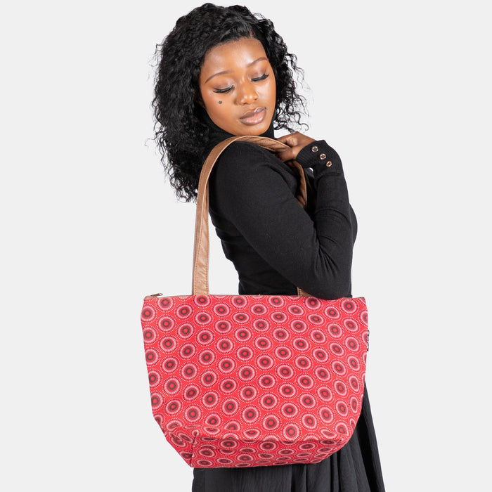 Shwe Shoulder Bag - Red