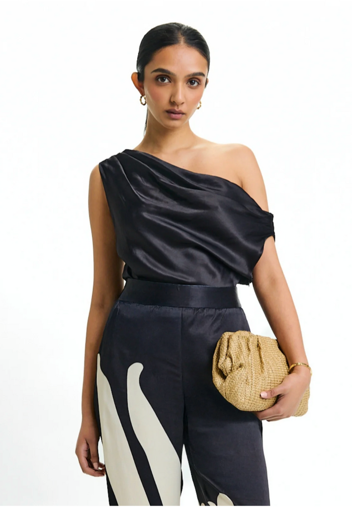Alba Top in Solid Noir