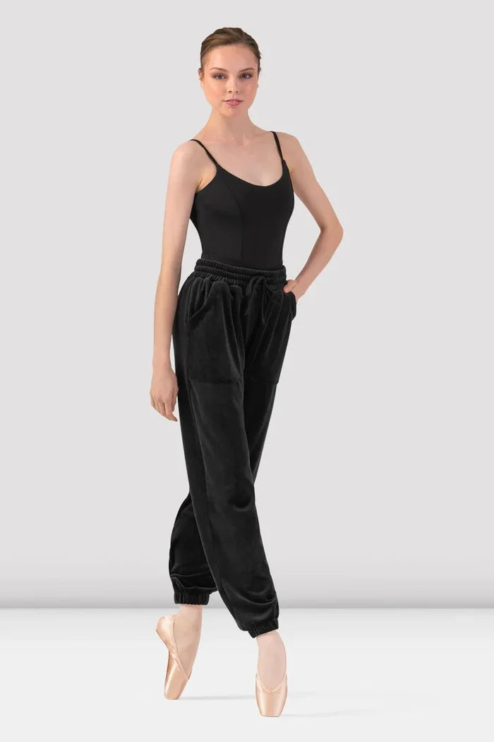 Bloch Adults Gloria Velvet Sweatpant, Black P80003