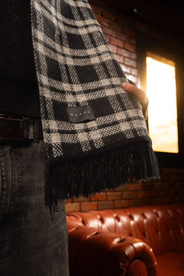 Bucks Scarve