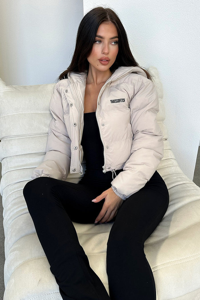 unique-id-deddddda-7bec-4e0e-8e9f-599380dc8636