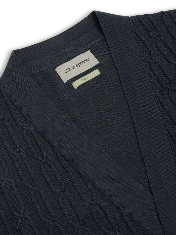 Dewsbury V Neck Penrose Black