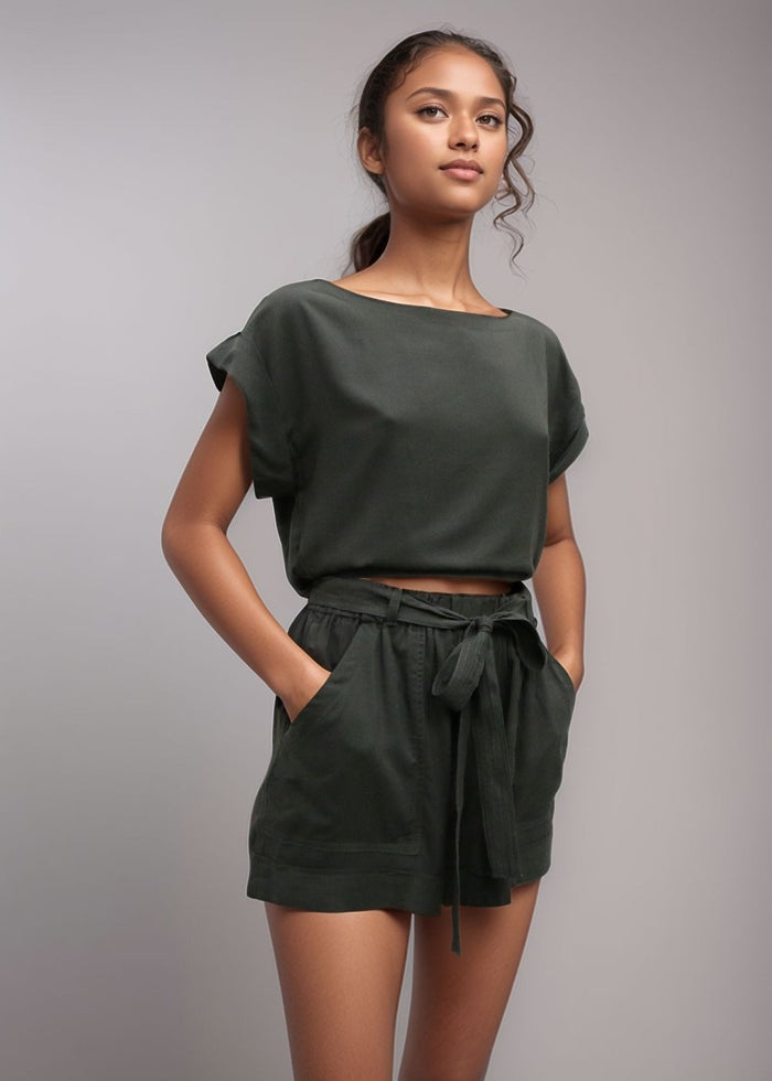 Divino Short in Graphite