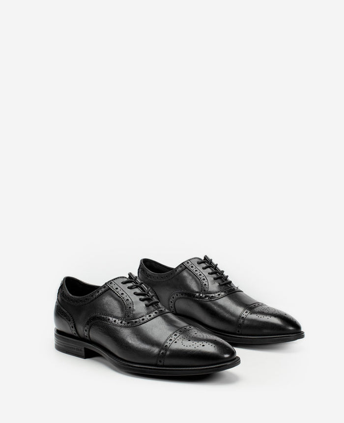 Future Pod Medallion Cap Toe Lace up