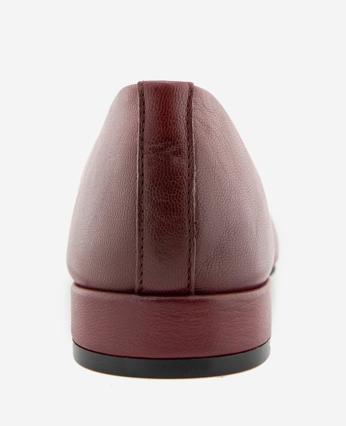 Garland Leather Flat