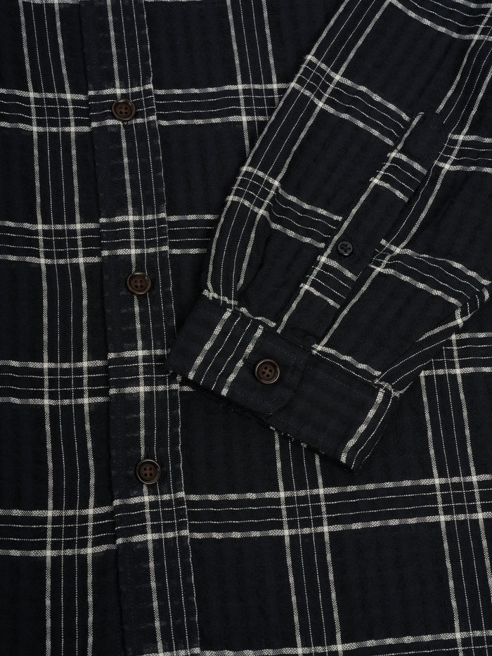 Detailed Cuff shot of Oliver Spencer Men's Black Organic Cotton Check Overshirt