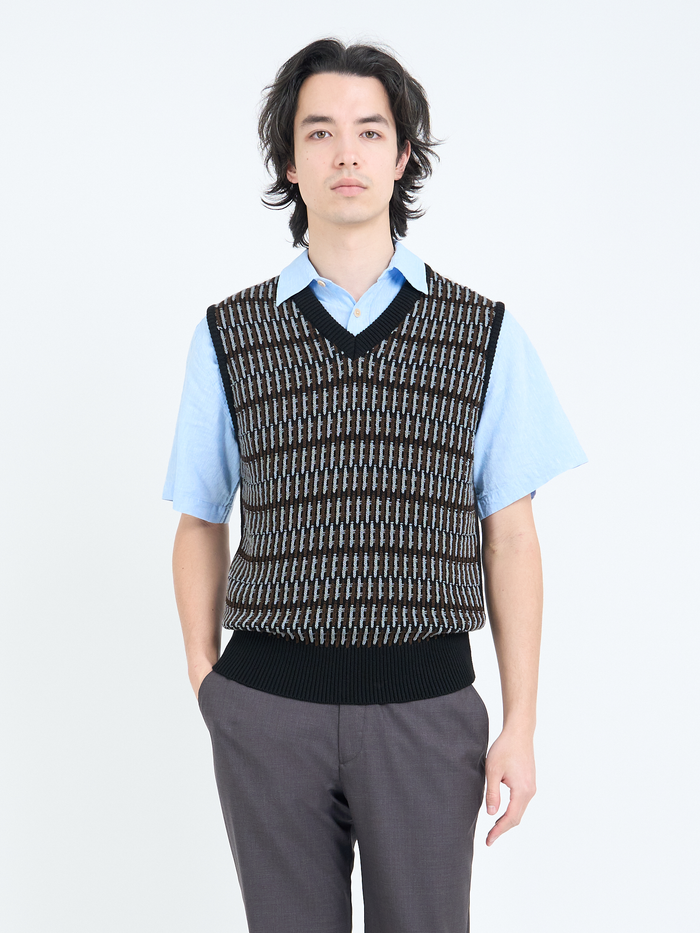 Graves V Neck Vest Ayrton Multi