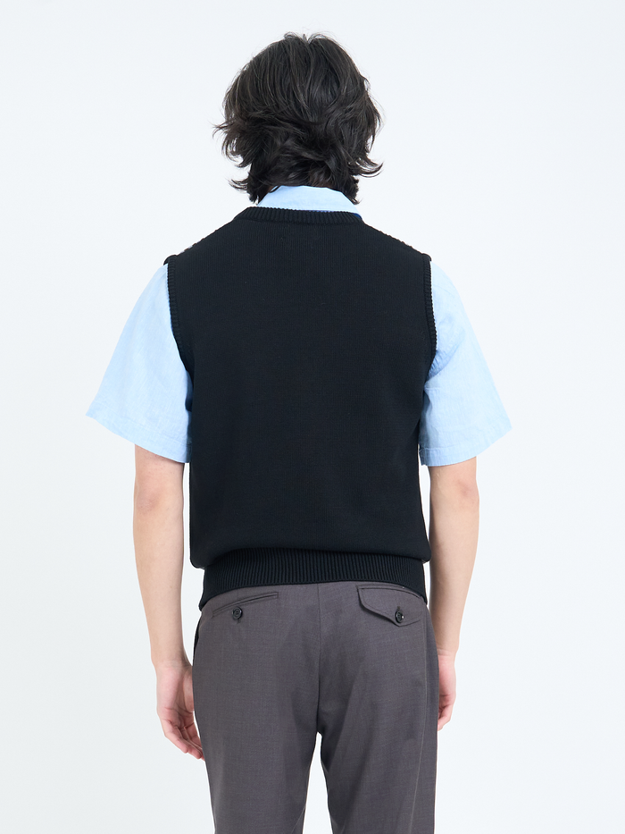 Graves V Neck Vest Ayrton Multi