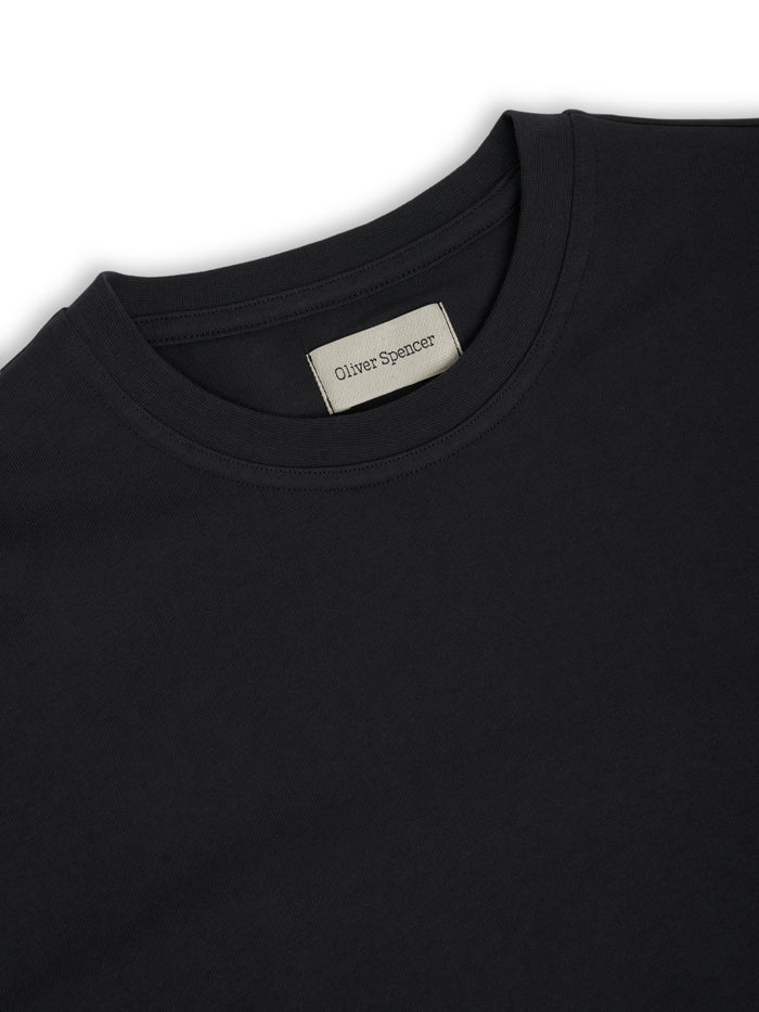 Heavy T-Shirt Parton Black