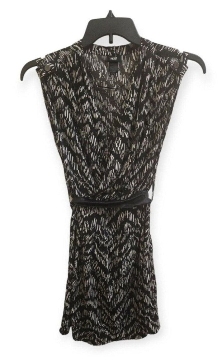 H&M black sleeveless dress size 6