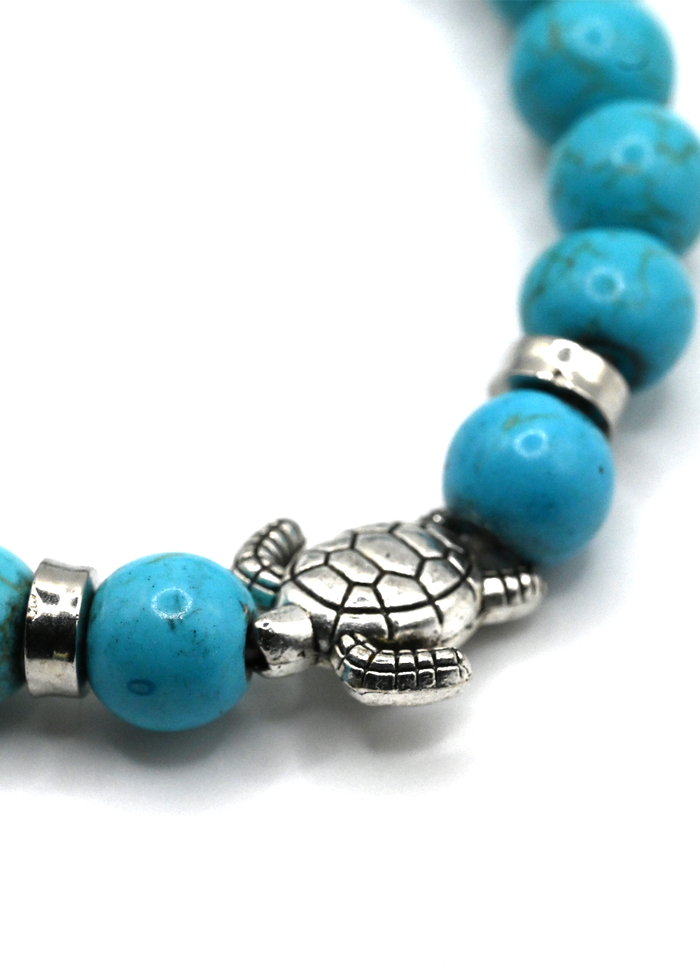 Honu Turquoise 8mm Piros Beaded Bracelet - Close-Up 1