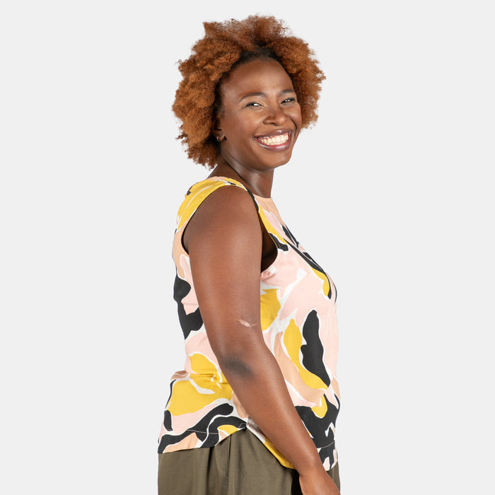 Ladies' Meme Dart Top - Pink