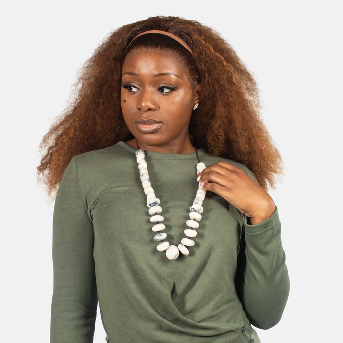 Ladies' Rocky Beads Necklace - White