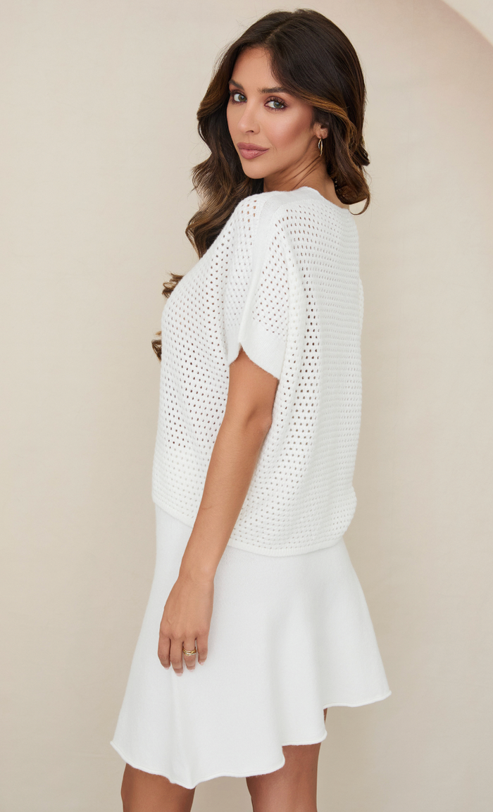Mesh V-Neck Knit Top