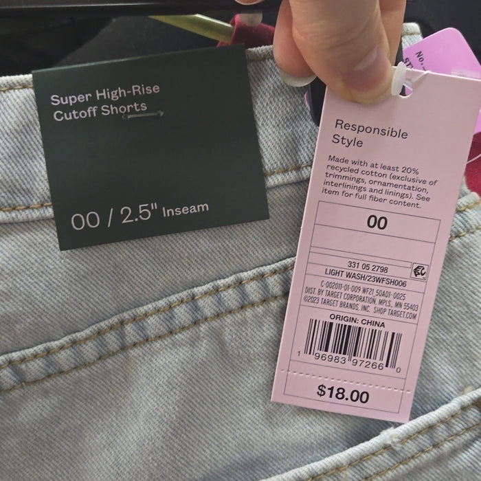 NWT women's size 00 denim shorts