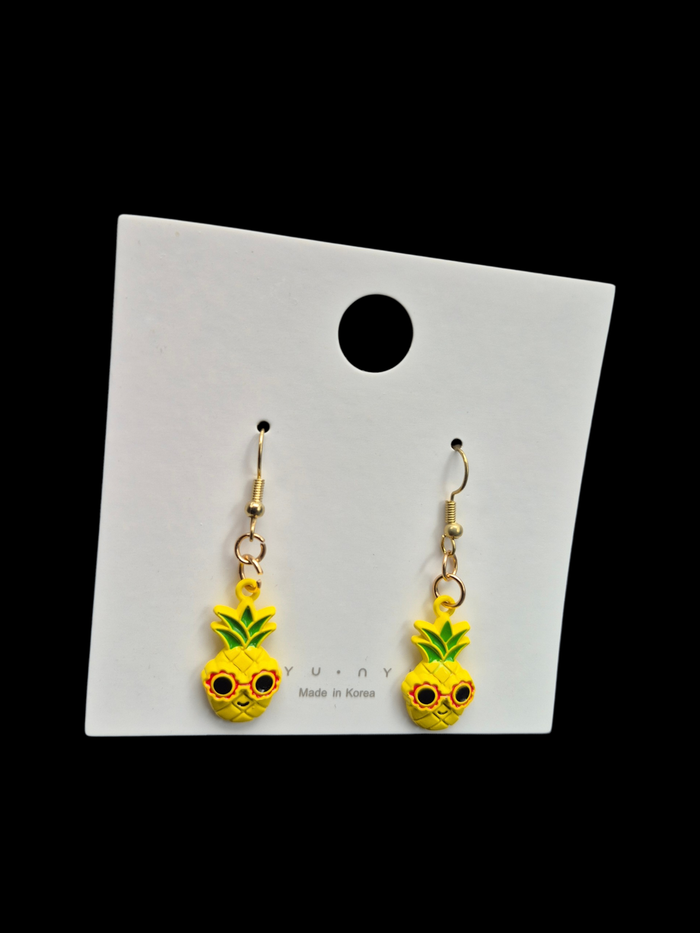 Pineapple face earrings