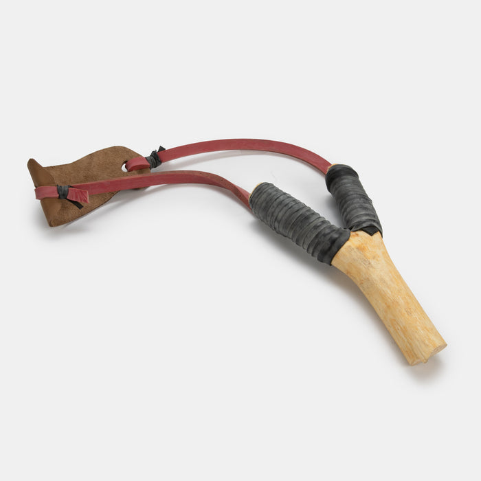 Plaas Suen Kettie or Farm Boy Catapult