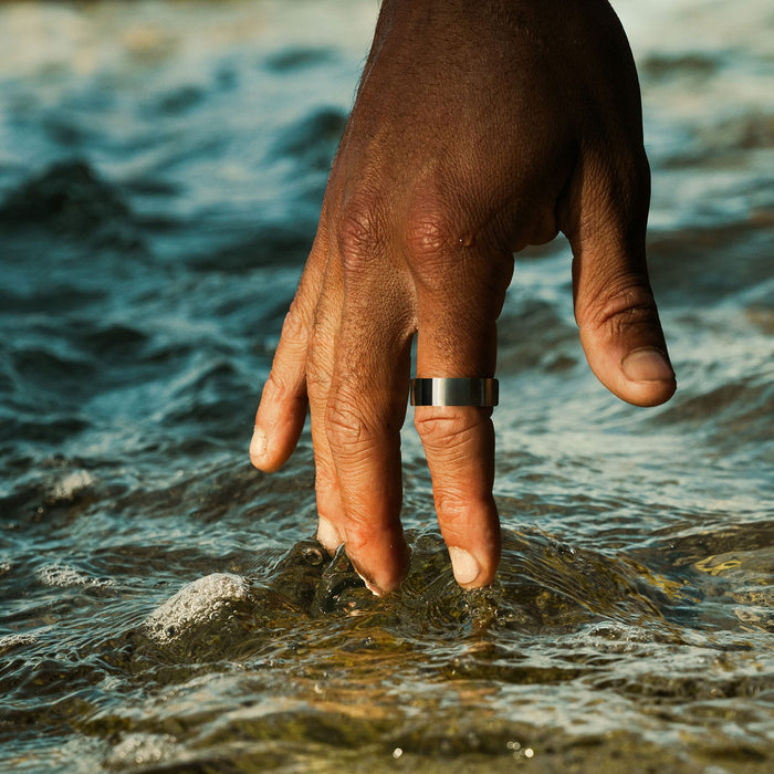 Polished Stainless Steel & Onyx Ring