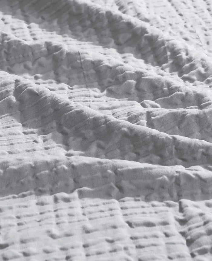 Serenity Wavy Lines Comforter Set