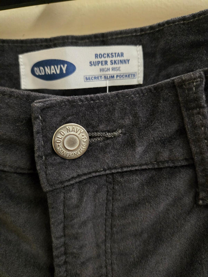 Very Good 6 Old Navy Pants