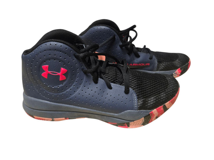 Very Good 7 Under Armour Shoes